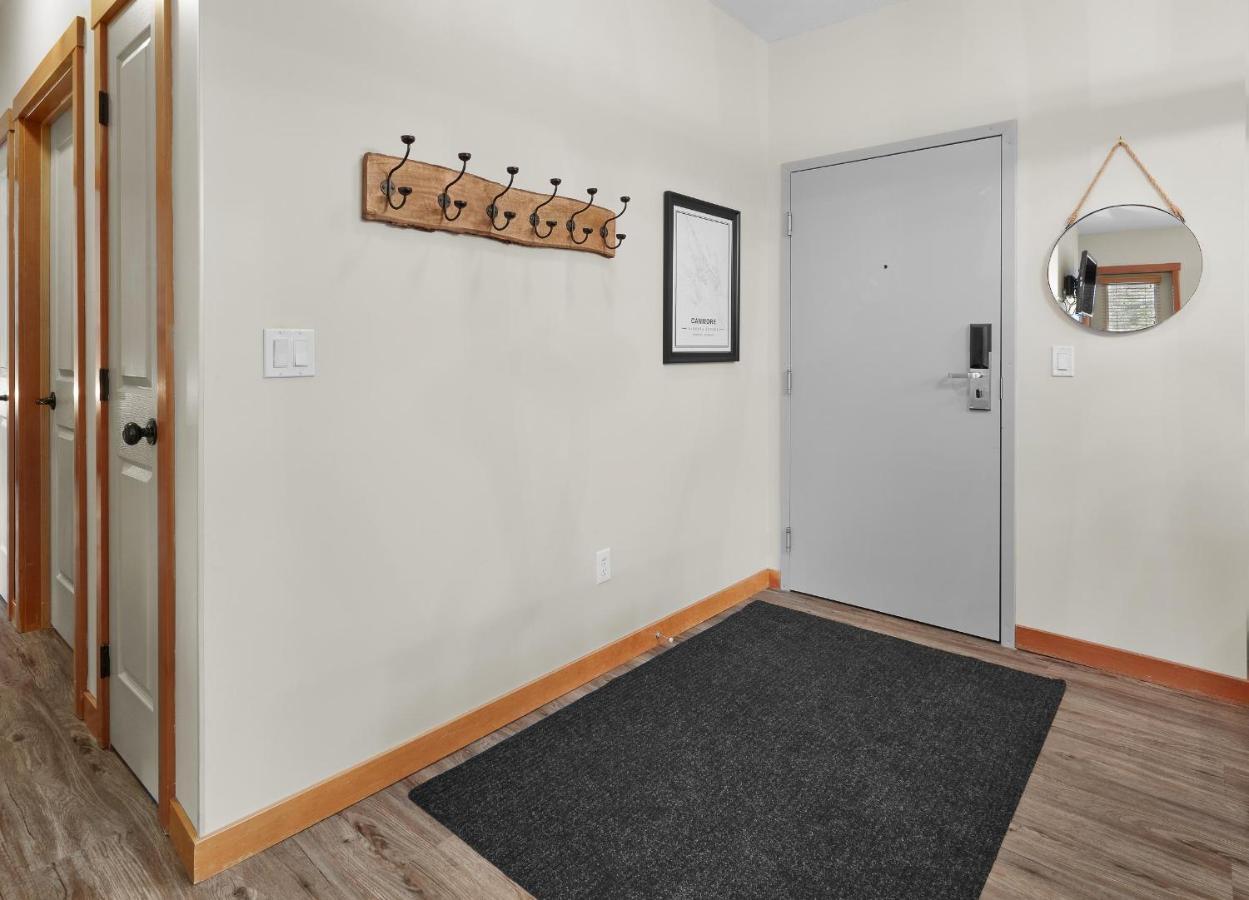 Newly Renovated Grizzly Lodge, Spacious 3Br 2Ba With Open Pool, Hot Tub Canmore Dış mekan fotoğraf